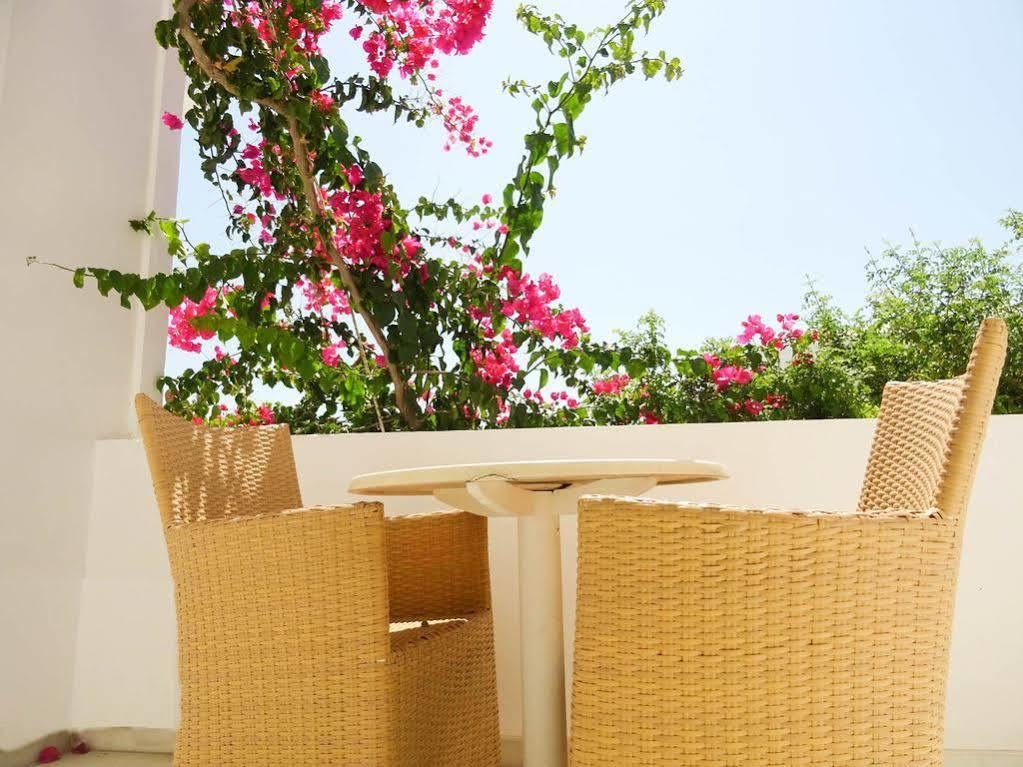 Artemis Hotel Antiparos Town المظهر الخارجي الصورة